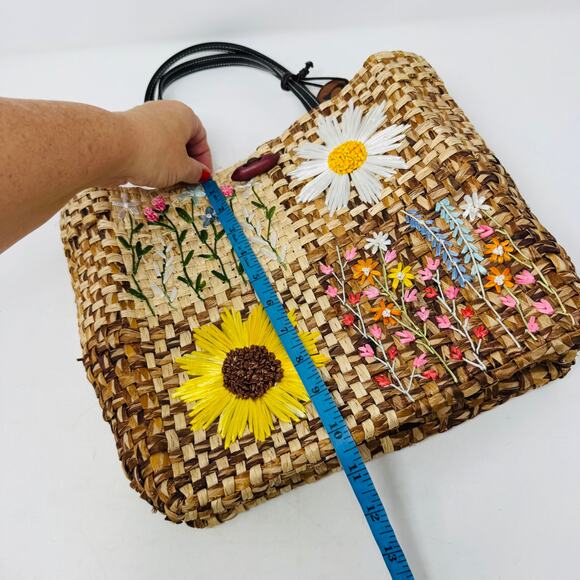 August Woven Straw Mini Tote Bag Embroidered Floral Boho Made in Philippines - Picture 12 of 14